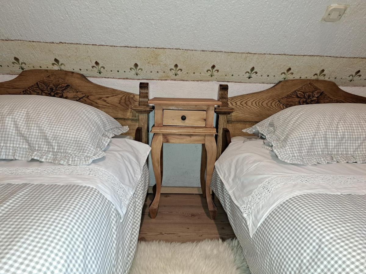 Vojsko Apartma Alpski Vrt מראה חיצוני תמונה